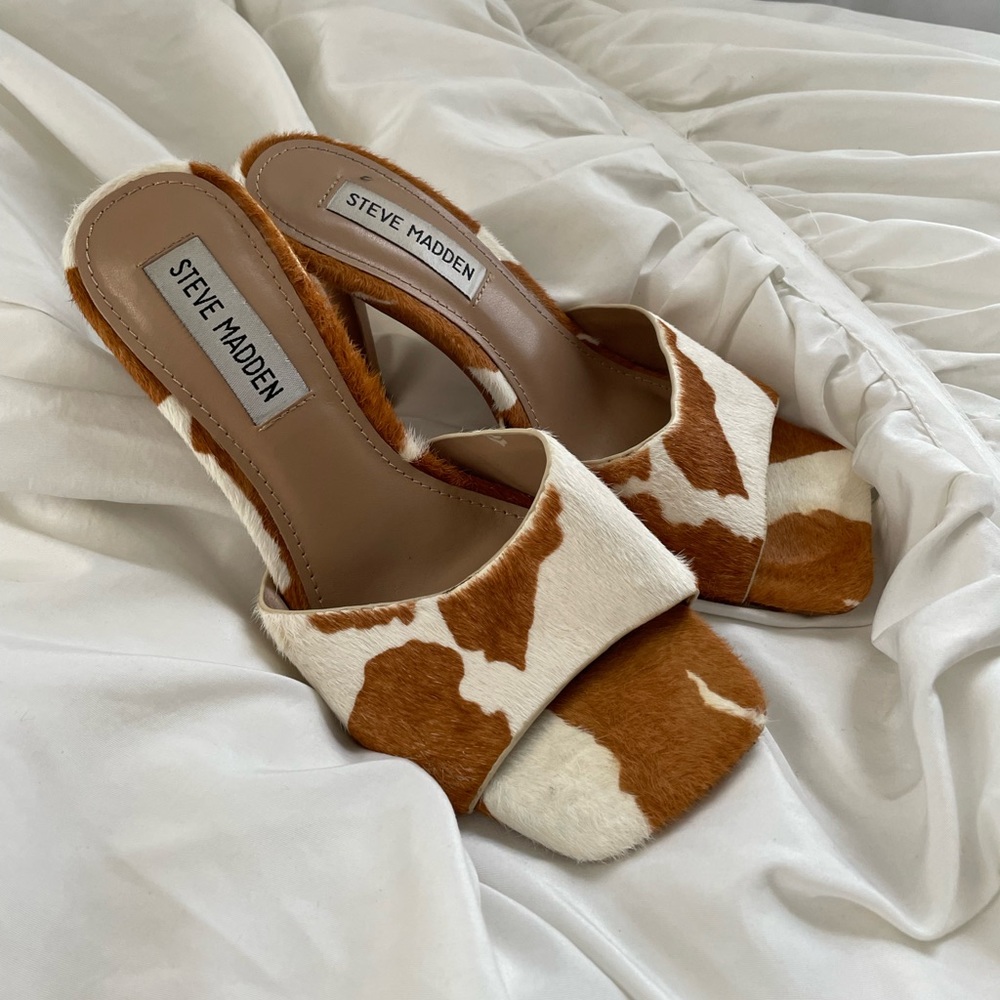 Steve Madden Coastal Cowgirl Cow Print Kitten Heel: Signal Sandal in Cow Print